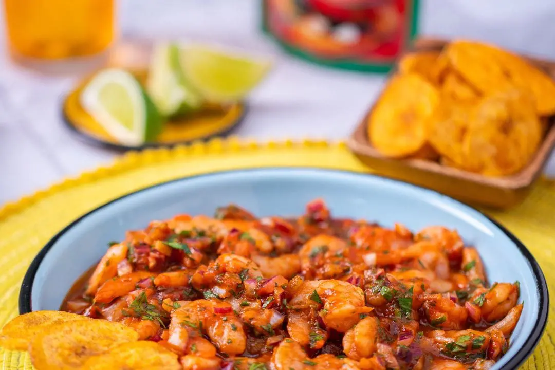 Ceviche con salsa ranchera