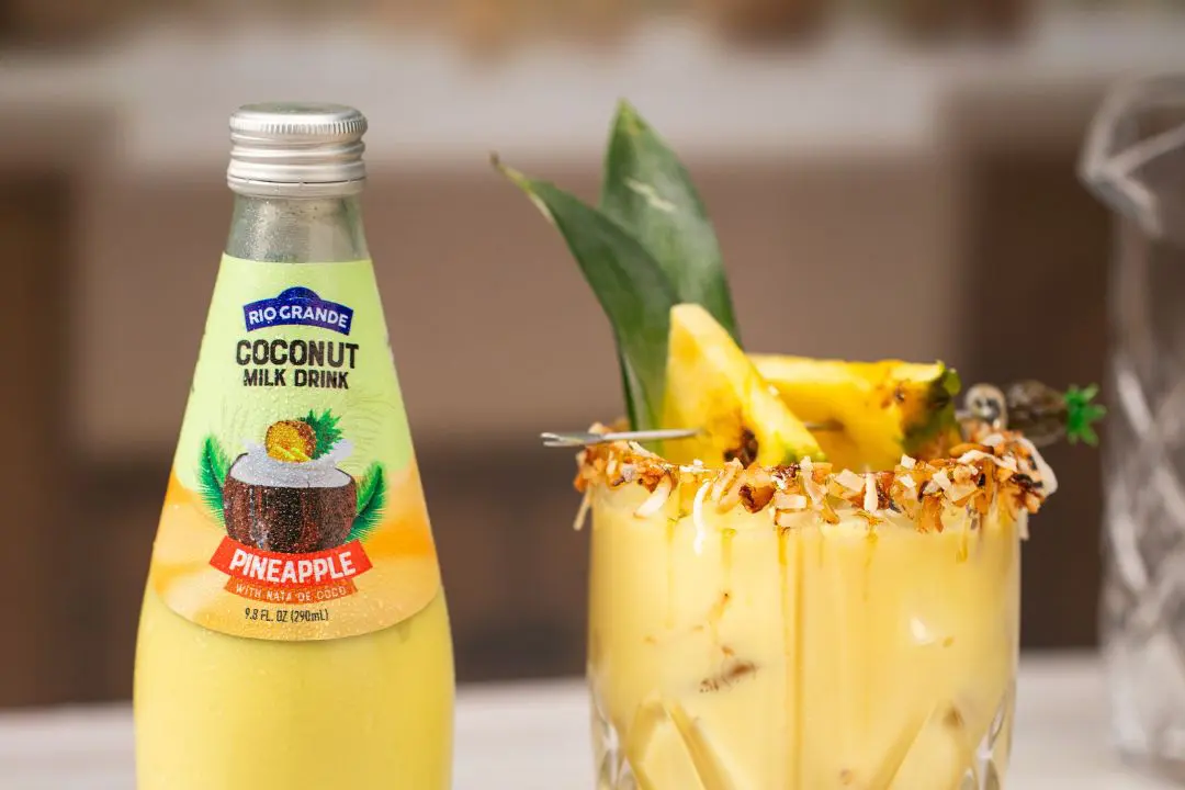 Mocktail pineapple coconut